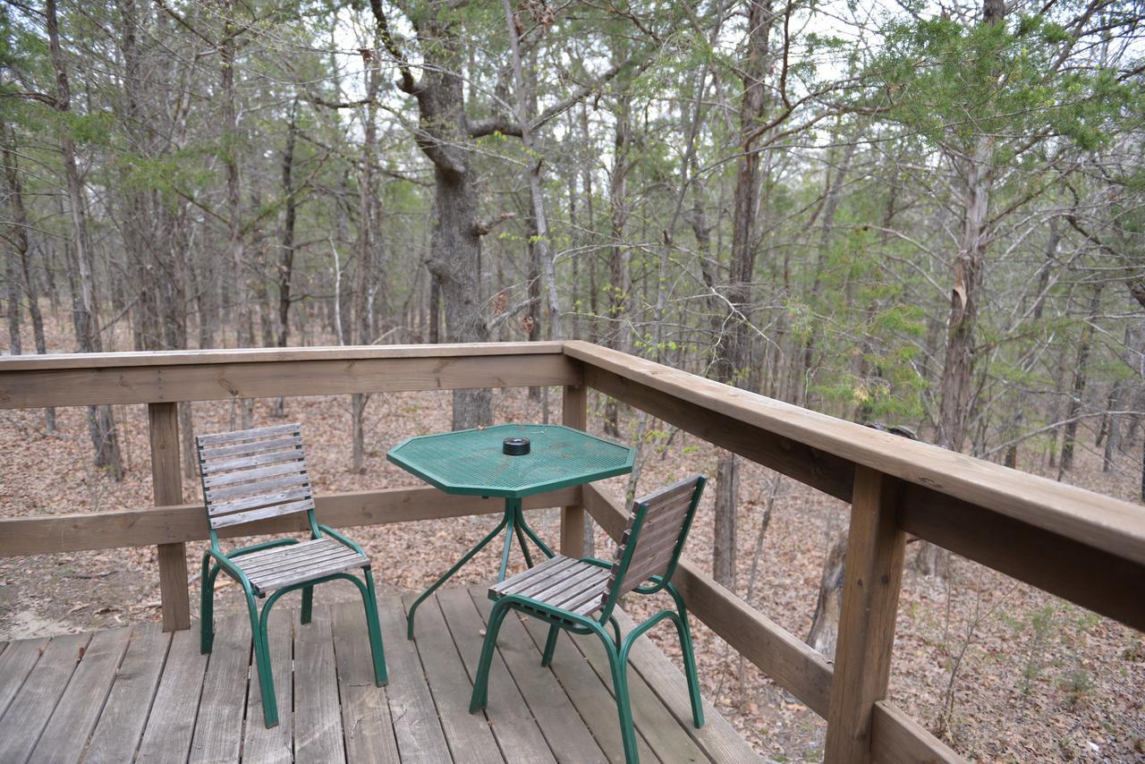 Lake Texoma Camping Resort Cabin 8 Willow Spring ภายนอก รูปภาพ